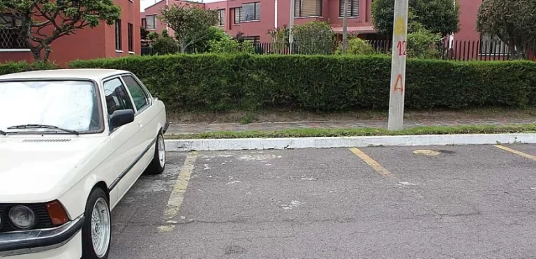 8. Parqueadero 870x420 1 768x371